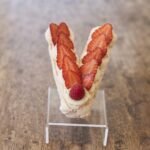 Medium Digit Pavlova